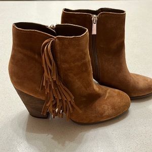 Vince Camuto Booties